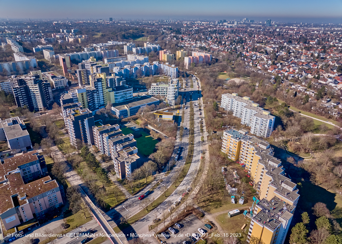 15.02.2023 - Marx-Zentrum und Wohnanlage Karl-Marx-Ring in Neuperlach